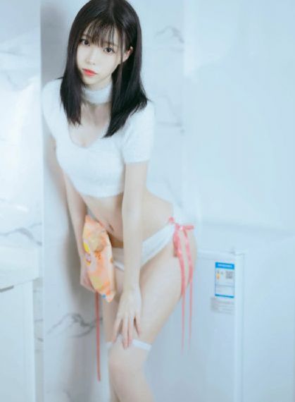 欧美唯美意境纯色大图_高清完整版高清视频观看