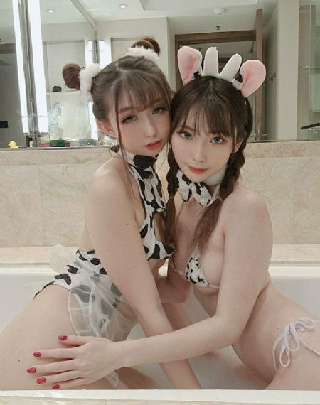 激情都市国产偷拍自拍_BD韩语免费全集观看