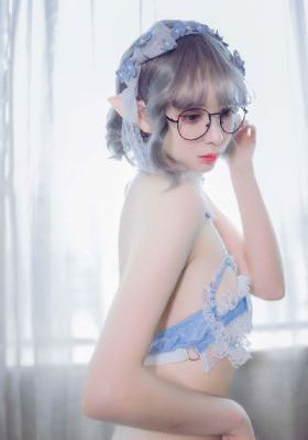 亚洲欧美综合四区_高清电影完整版